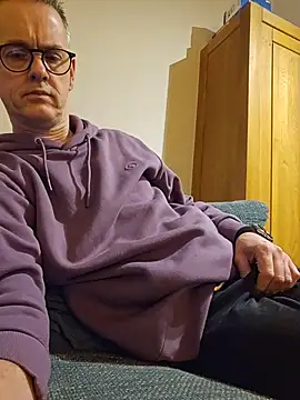 Hectorthyssen1 online show from February 14, 2026, 11:45 pm