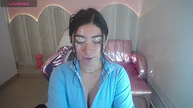 melodii t online show from December 6, 2024, 10:30 pm