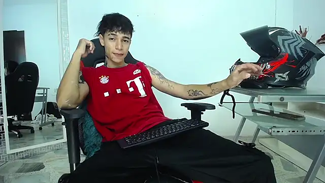 Zacktk7 online show from December 10, 2024, 11:19 pm