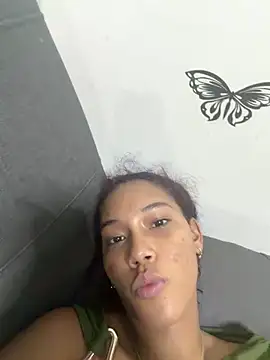 Snapshot of Salome_Williamss chatting on May 30, 2026, 2:08 am Salome Williamss online show from May 30, 2026, 2:08 am