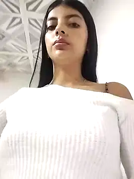 Snapshot of Baby_Niels chatting on January 5, 2025, 10:08 pm Baby Niels online show from January 5, 2025, 10:08 pm
