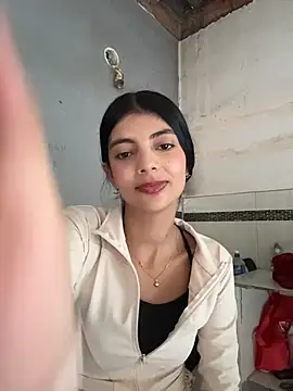 Snapshot of Baby_Niels chatting on June 24, 2026, 4:28 pm Baby Niels online show from June 24, 2026, 4:28 pm