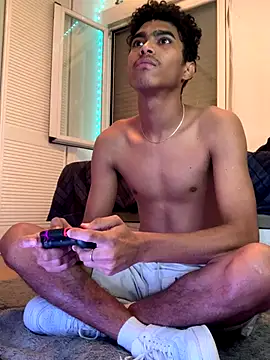 Ryan-hot online show from October 24, 2025, 6:04 pm