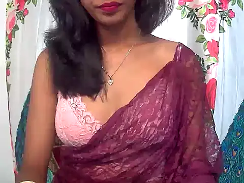 sexy janu25 online show from February 19, 2026, 5:25 am