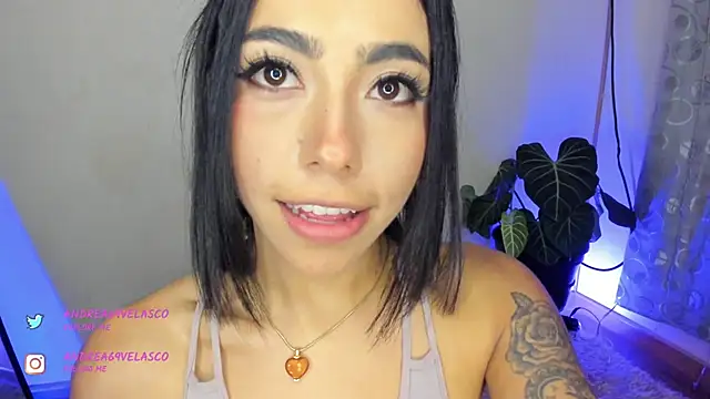 Snapshot of AndreaVelasco chatting on January 30, 2025, 11:13 pm AndreaVelasco online show from January 30, 2025, 11:13 pm