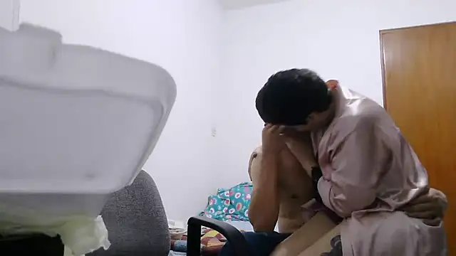 luxandracon23 online show from February 14, 2026, 11:12 pm