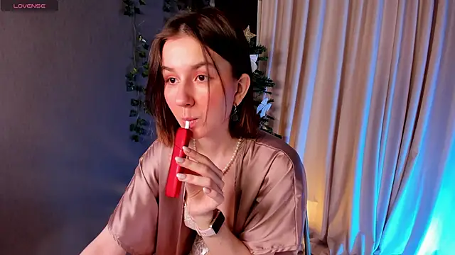 Snapshot of mind_game chatting on January 4, 2025, 5:27 am mind game online show from January 4, 2025, 5:27 am