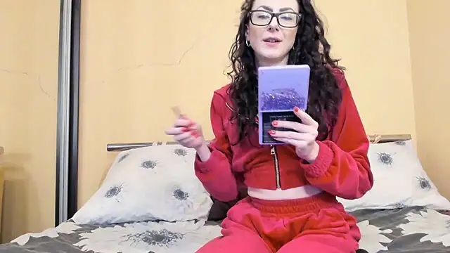 Baby Jewel online show from January 18, 2026, 11:14 am