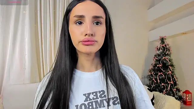 Snapshot of Kim_Oberlin_ chatting on December 19, 2025, 11:28 am Kim Oberlin online show from December 19, 2025, 11:28 am