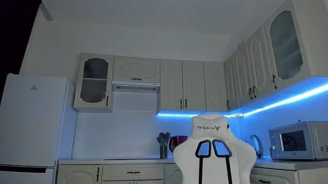 Snapshot of Kim_Oberlin_ chatting on February 7, 2026, 4:11 pm Kim Oberlin online show from February 7, 2026, 4:11 pm