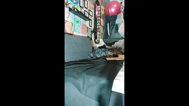 Gilgamesch1704 online show from March 14, 2026, 6:35 pm