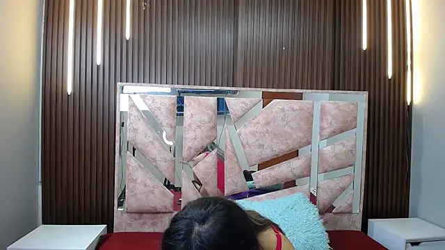 stephanieross202cl online show from November 24, 2025, 3:50 am