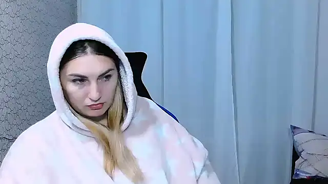 Snapshot of JaneLaJewel chatting on October 28, 2025, 3:14 pm JaneLaJewel online show from October 28, 2025, 3:14 pm