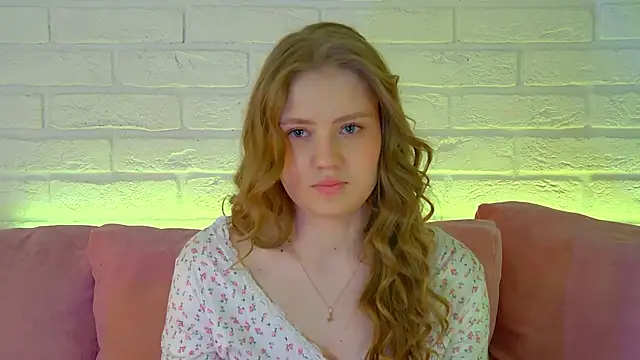 SelinSwarovski online show from March 21, 2026, 4:10 pm