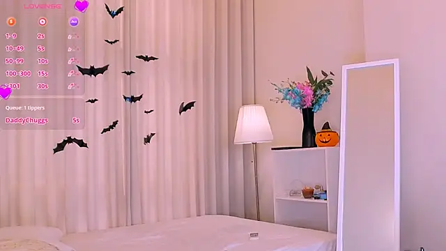 Snapshot of Melissa_Mone chatting on October 25, 2025, 5:15 am Melissa Mone online show from October 25, 2025, 5:15 am