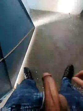 Snapshot of Masti441 chatting on February 15, 2025, 6:33 am Masti441 online show from February 15, 2025, 6:33 am