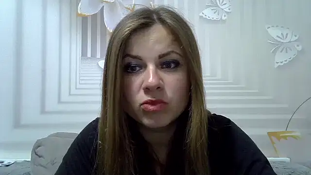 TinaFun4u online show from April 25, 2026, 8:06 pm