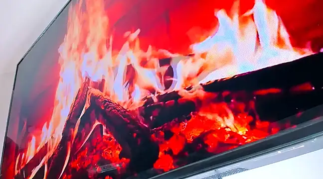 Owen Muzcle online show from February 6, 2025, 3:06 am