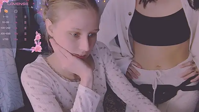 KatiKate online show from March 1, 2025, 2:55 pm