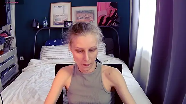 Snapshot of KatiKate chatting on June 6, 2026, 2:33 pm KatiKate online show from June 6, 2026, 2:33 pm