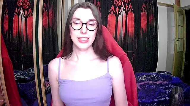 Snapshot of bluerose00 chatting on December 11, 2024, 5:37 pm bluerose00 online show from December 11, 2024, 5:37 pm