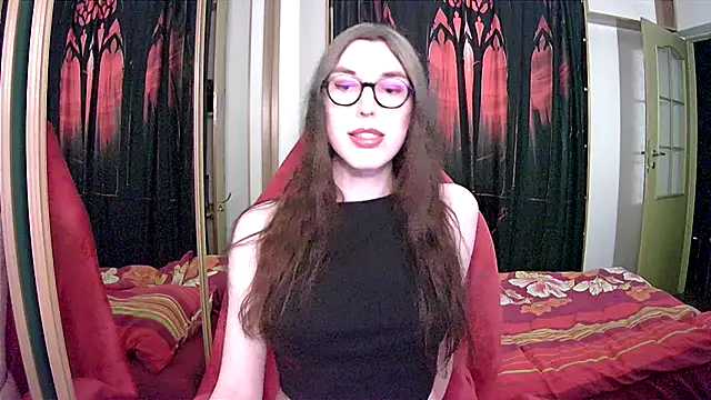 Snapshot of bluerose00 chatting on March 18, 2025, 6:48 pm bluerose00 online show from March 18, 2025, 6:48 pm