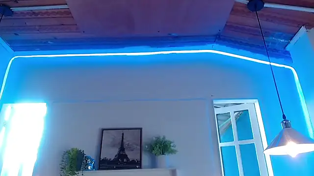 ShyVibes  online show from September 13, 2025, 7:24 pm