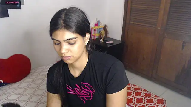 Snapshot of Pocahontas_Princess_ chatting on April 22, 2026, 3:20 am Pocahontas Princess online show from April 22, 2026, 3:20 am