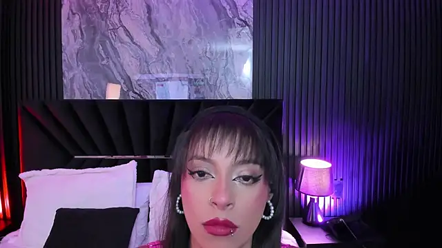 MiiaaMoonroee online show from May 31, 2026, 3:26 am