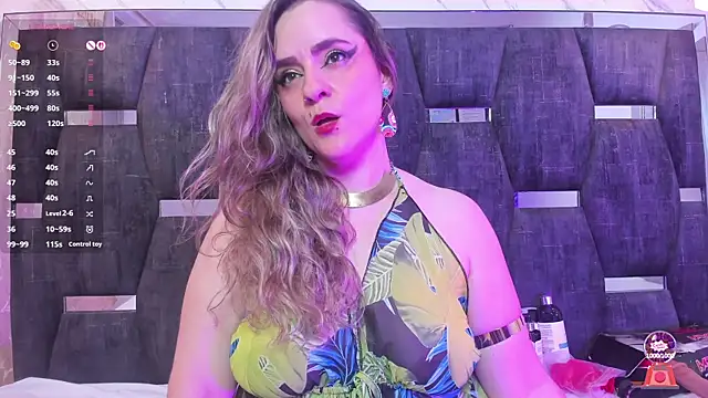 GinnaGrace online show from September 27, 2025, 12:54 pm