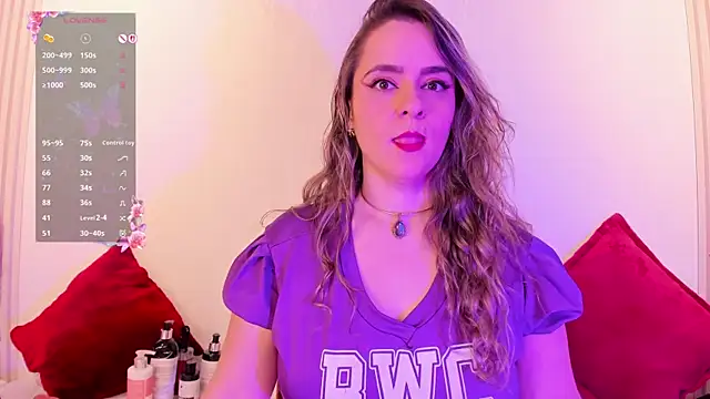 GinnaGrace online show from November 3, 2025, 12:06 pm