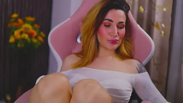 KimSkyex online show from February 18, 2025, 1:43 am