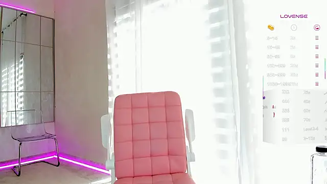 missdiamond  online show from March 13, 2026, 8:43 am