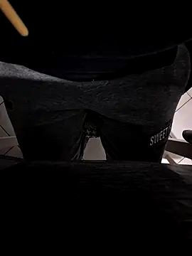 HardWolf2024 online show from December 21, 2024, 2:19 am