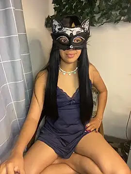 isabella048 online show from May 31, 2026, 9:49 pm