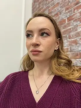  AngelMoon  online show from December 4, 2025, 3:49 am