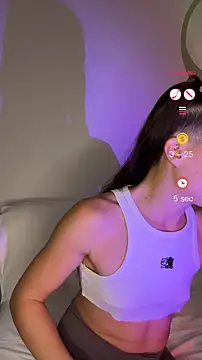  ExoticGirl online show from December 3, 2024, 6:15 am