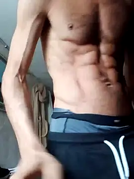 Snapshot of MrTamburine22 chatting on September 13, 2025, 12:38 pm MrTamburine22 online show from September 13, 2025, 12:38 pm