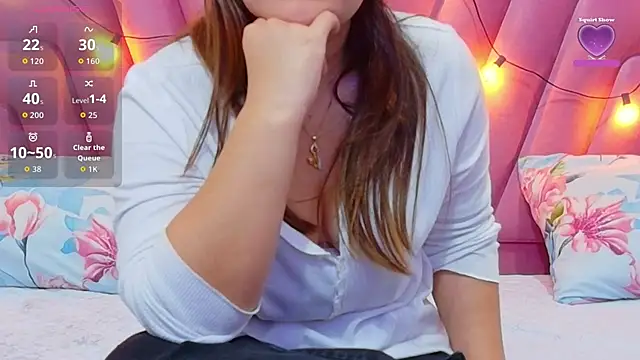 Snapshot of hornybarelylegalgirl chatting on March 14, 2026, 12:10 pm hornybarelylegalgirl online show from March 14, 2026, 12:10 pm