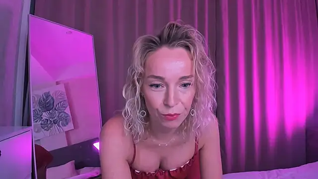 Snapshot of bubbling_crush chatting on November 13, 2025, 9:36 pm bubbling crush online show from November 13, 2025, 9:36 pm