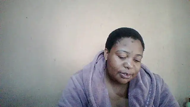 Snapshot of bustyboobs6 chatting on June 24, 2026, 8:24 am bustyboobs6 online show from June 24, 2026, 8:24 am