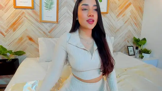 Snapshot of AniiRose chatting on March 2, 2025, 11:42 pm AniiRose online show from March 2, 2025, 11:42 pm