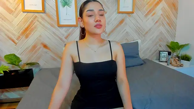 Snapshot of AniiRose chatting on March 10, 2025, 11:27 pm AniiRose online show from March 10, 2025, 11:27 pm