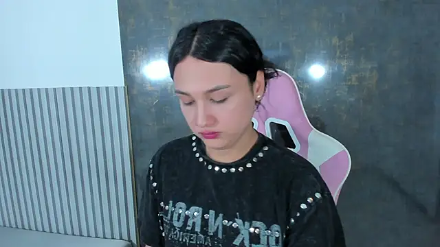 lana boomer online show from November 11, 2025, 8:09 pm