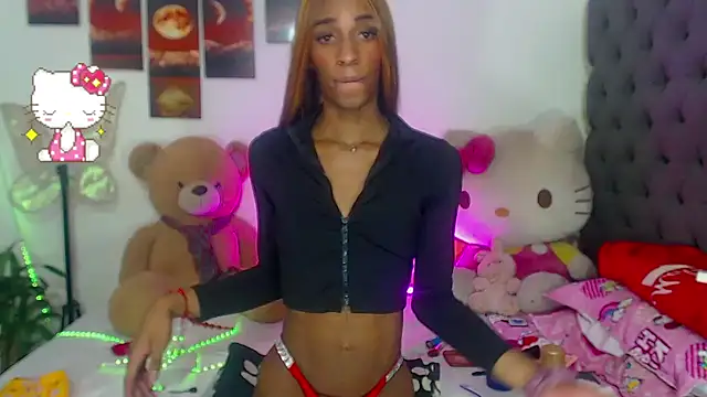 lucianadolll online show from March 13, 2026, 6:20 am