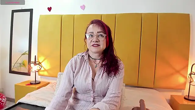 Lupiita223 online show from February 25, 2026, 2:16 pm