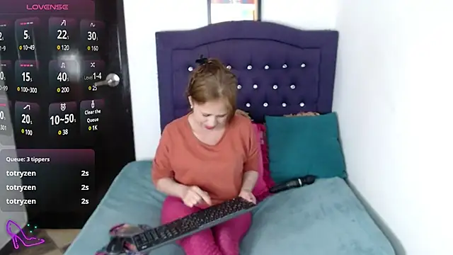 Snapshot of MARYQUANT chatting on January 26, 2025, 1:31 am MARYQUANT online show from January 26, 2025, 1:31 am