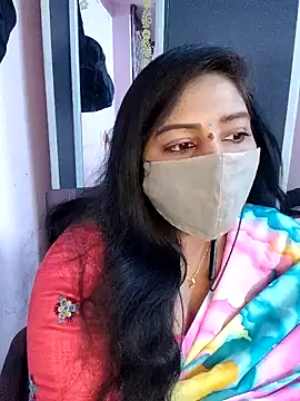 RomeoJuliet345 online show from March 16, 2026, 2:32 pm