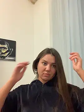 MiraMiss online show from November 15, 2025, 8:16 pm