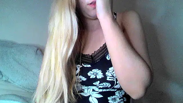 Snapshot of bunnyamy chatting on February 10, 2025, 9:25 pm bunnyamy online show from February 10, 2025, 9:25 pm